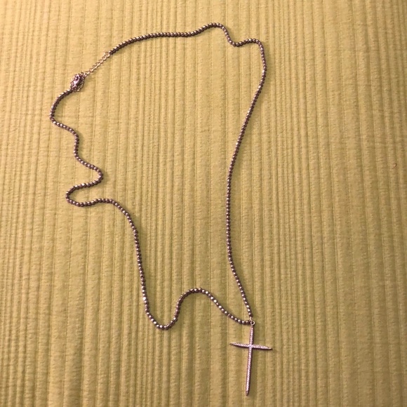 Cross long necklace - Picture 1 of 2